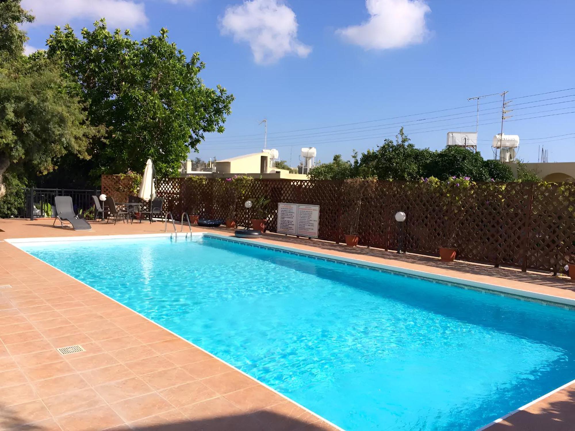 Peaceful Apartment With Double Bed - Oak Breeze Pafos Exterior foto